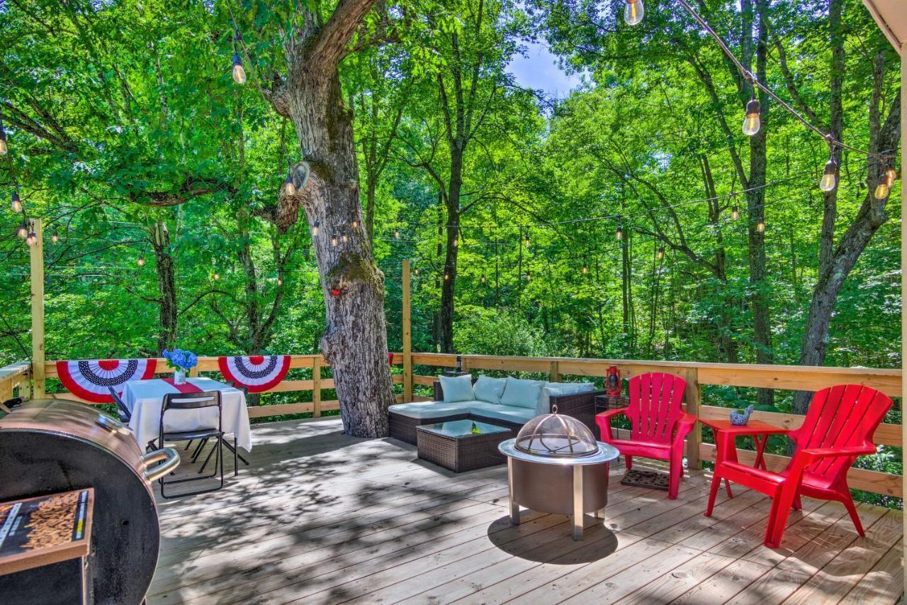 Cottage With Deck And Fire Pits About 9 Mi To Lake Lure! Екстериор снимка