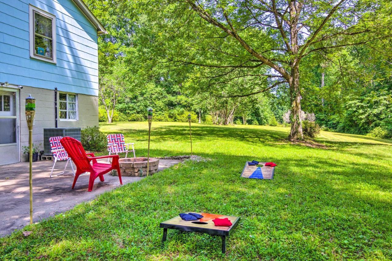 Cottage With Deck And Fire Pits About 9 Mi To Lake Lure! Екстериор снимка