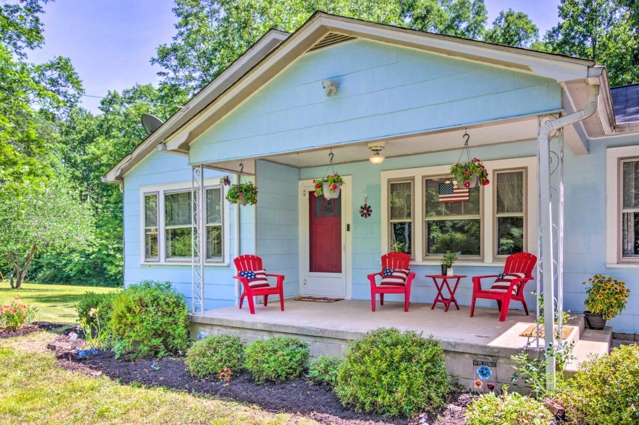 Cottage With Deck And Fire Pits About 9 Mi To Lake Lure! Екстериор снимка